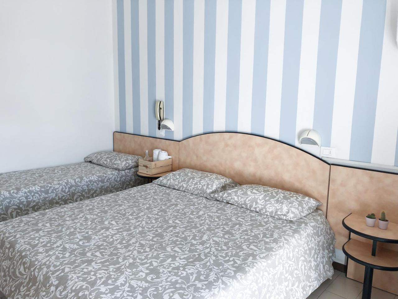 Alba B&B Cattolica Exterior photo
